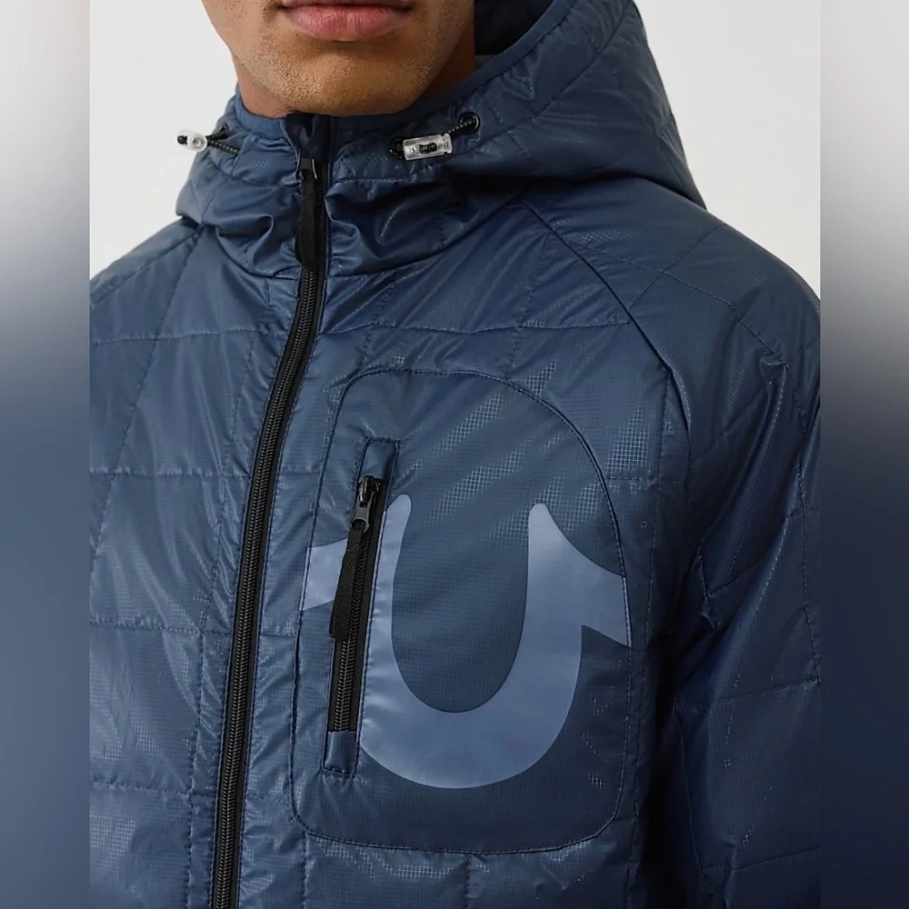True Religion Men’s Geo Quilted Hooded Puffer Jacket Navy M